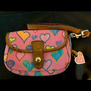 Dooney &Bourke Heart wristlet
